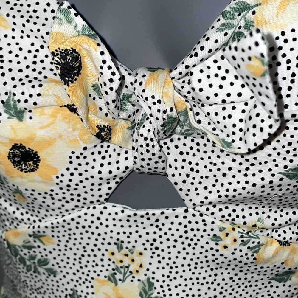 Speechless sunflower sundress with blue peekaboo bodice size medium - Picture 2 of 5
